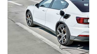 Elektromos autókra optimalizálta gumiabroncsait a Continental