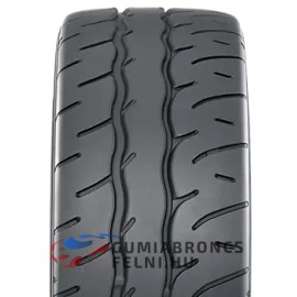 285/35R20 W Advan Neova AD09 RPB XL Yokohama nyári gumi